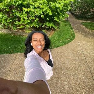 Meet your Posher, Hosanna